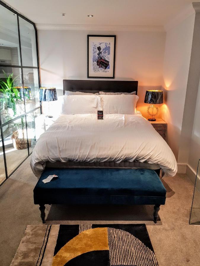 Cocoa Isabella - River Fronted With Secure Parking Apartment York