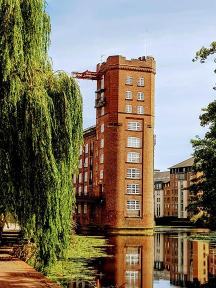 Apartment Cocoa Isabella - River Fronted With Secure Parking